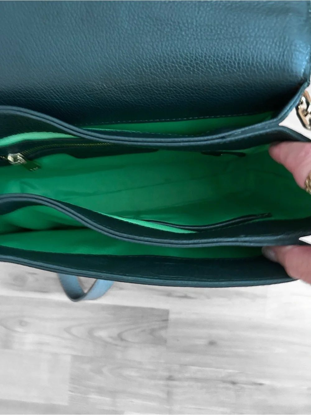 Massaccesi Zhoe Legend Shoulder Bag With MM Tassel NWOT - Picture 10 of 13